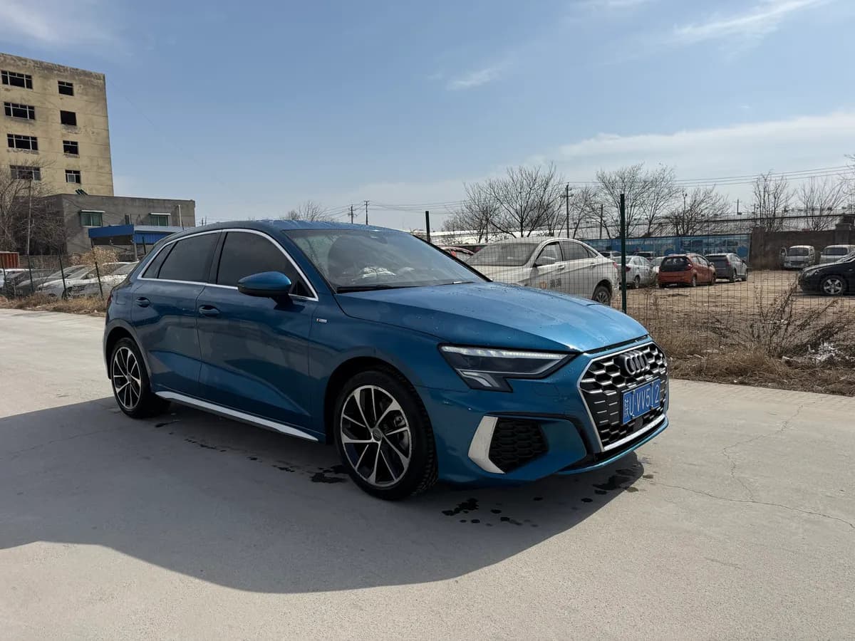 Audi A3 2021 3