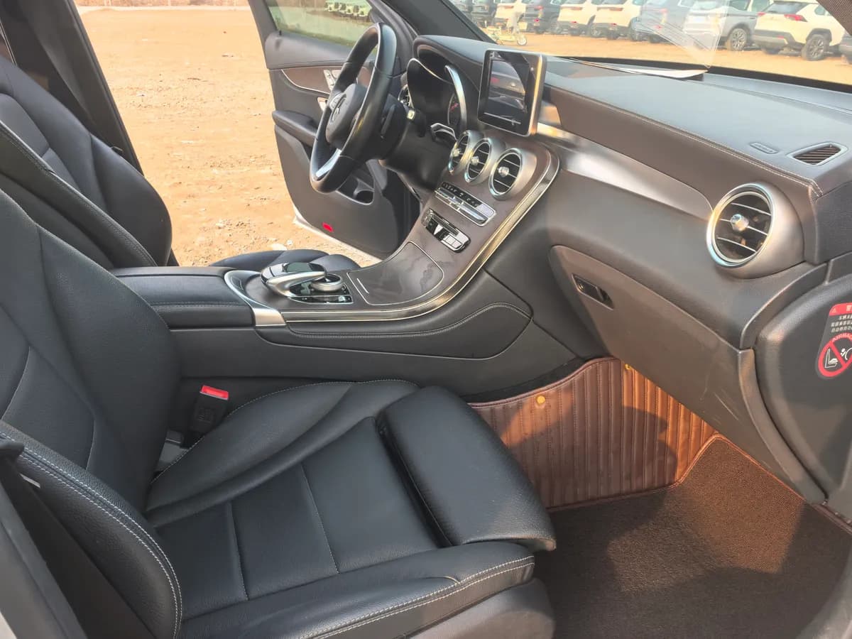 Mercedes-Benz GLC 2016 7