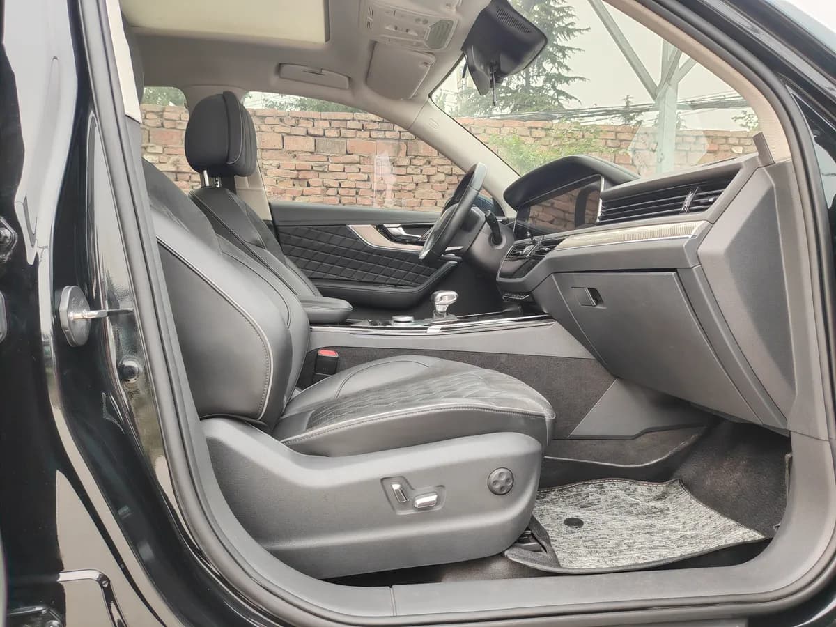 Hongqi HS5 2019 8