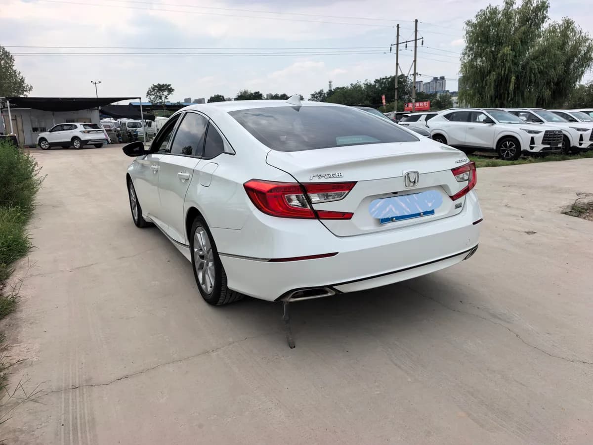 Honda Accord 2018 7