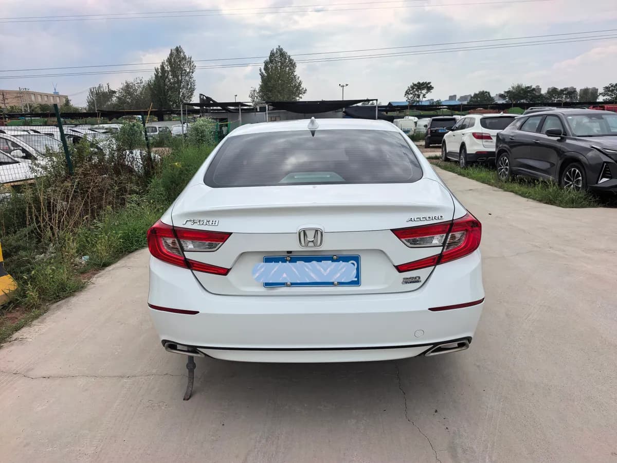 Honda Accord 2018 8