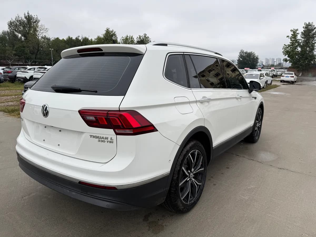 Volkswagen Tiguan L 2019 4
