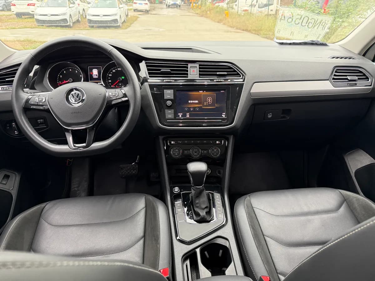 Volkswagen Tiguan L 2019 9