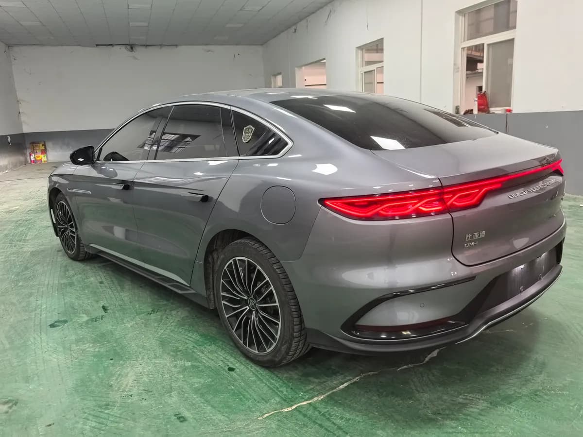 BYD Han 2022 6