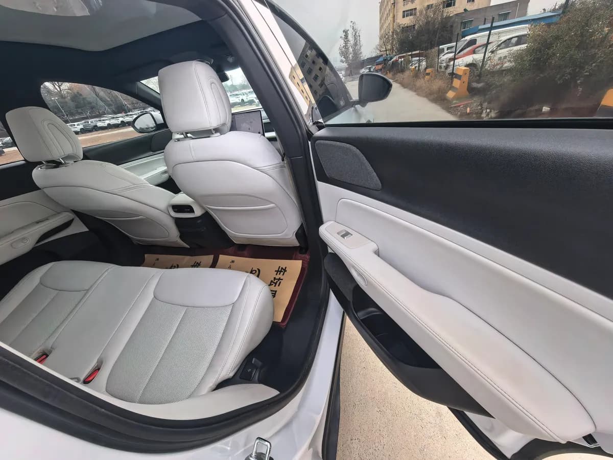 XPeng G6 2023 10