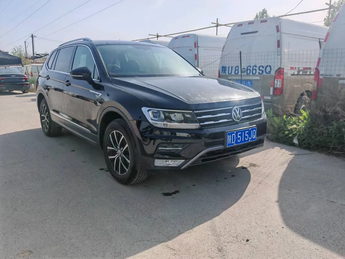 Volkswagen Tiguan L 2017 3