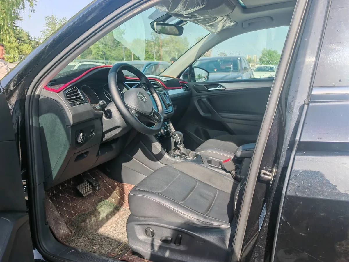 Volkswagen Tiguan L 2017 5