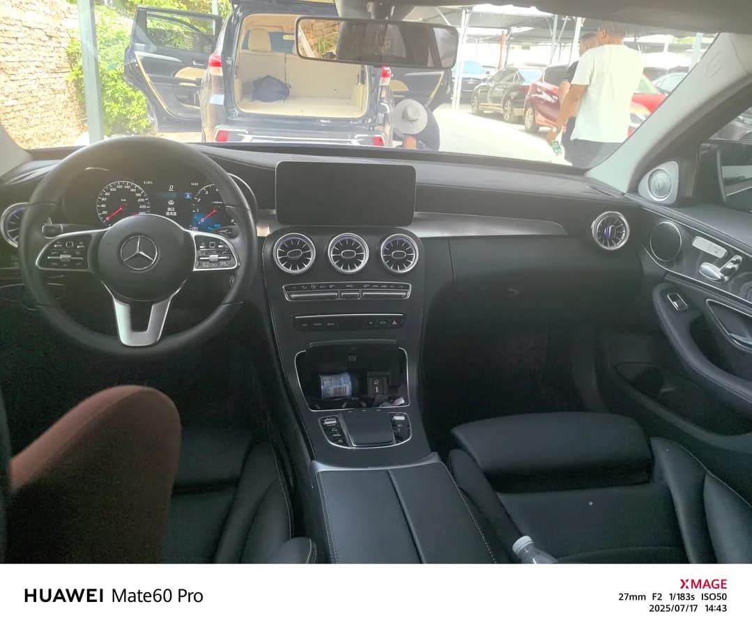 Mercedes-Benz C 2019 8