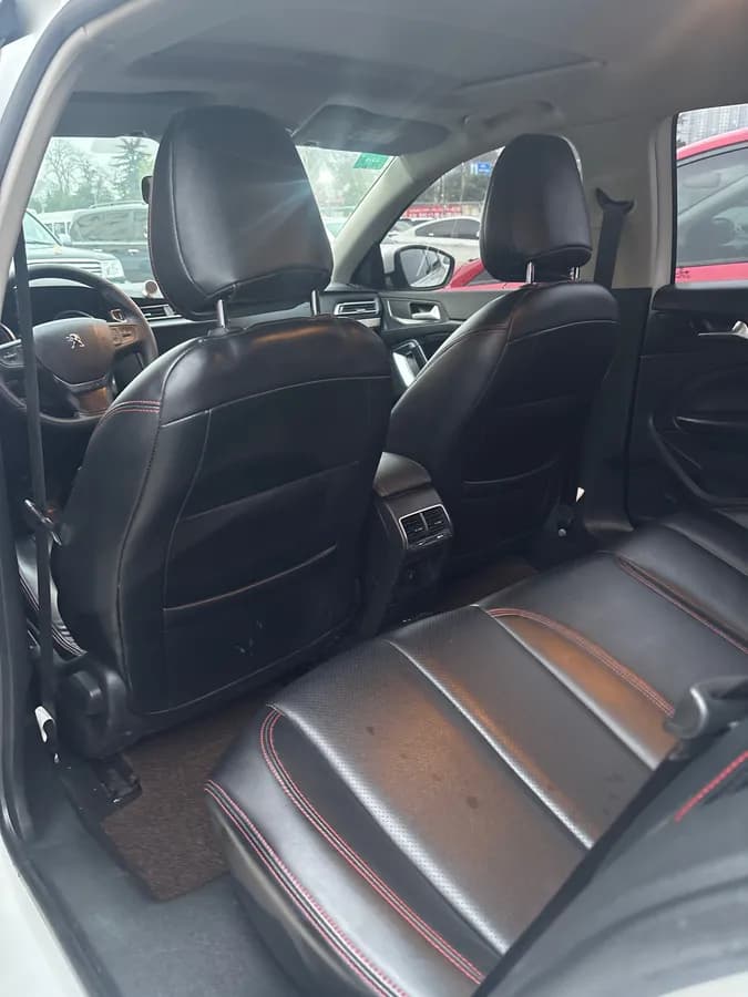 Peugeot 408 2018 7