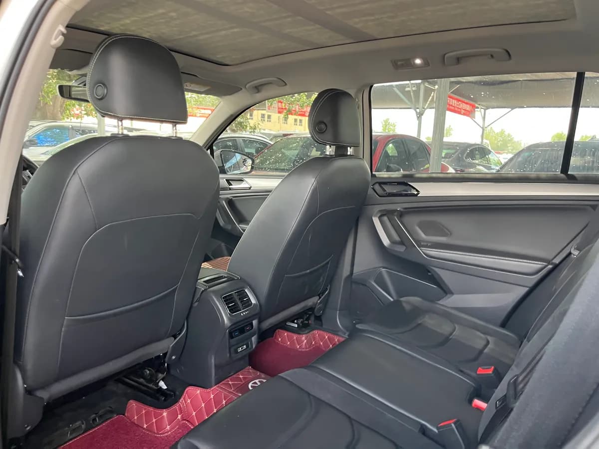 Volkswagen Tiguan L 2018 4
