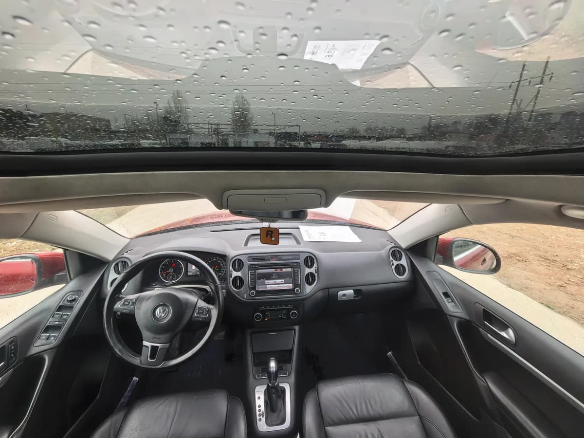 Volkswagen Tiguan 2012 5