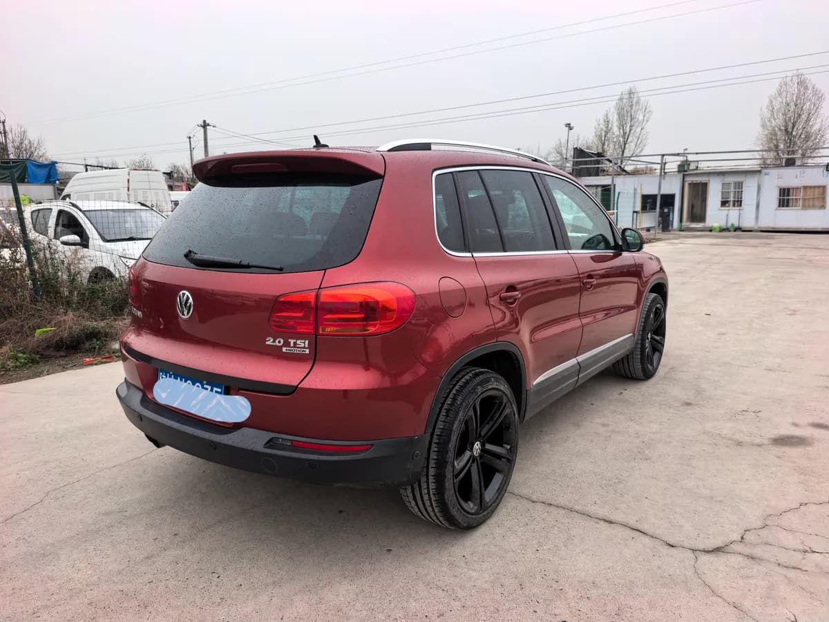 Volkswagen Tiguan 2012 9