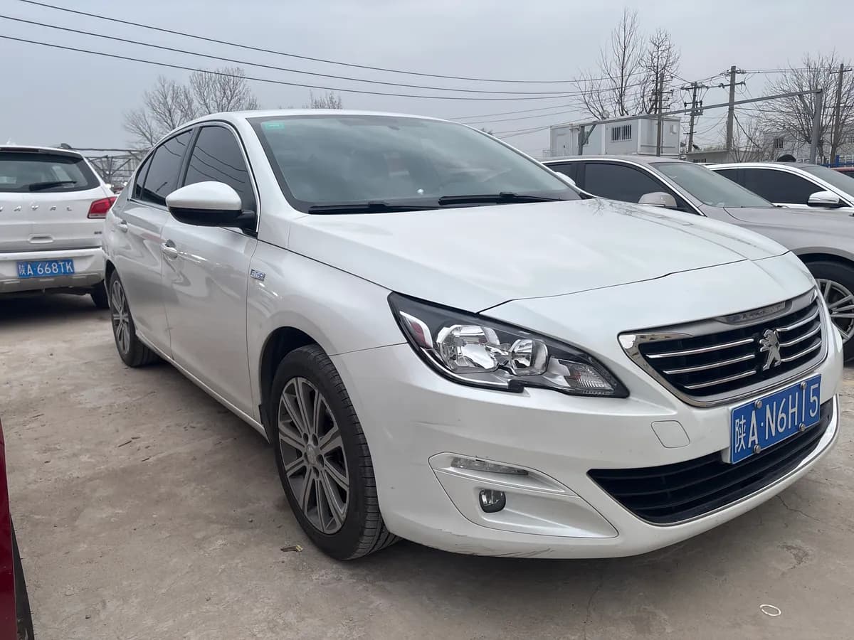 Peugeot 408 2011 3