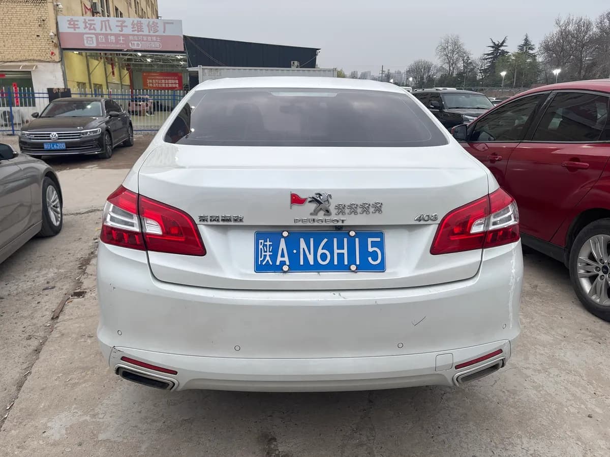 Peugeot 408 2011 5