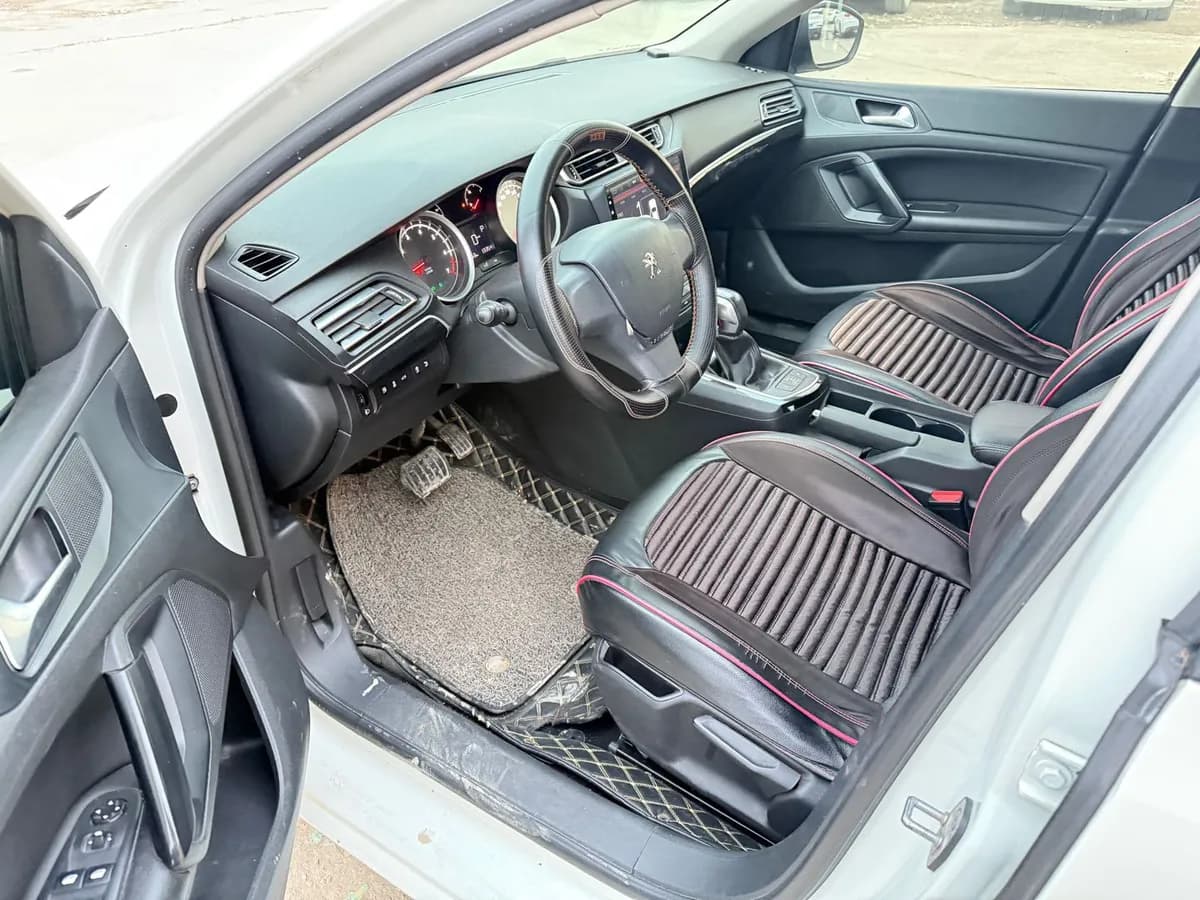 Peugeot 408 2014 8