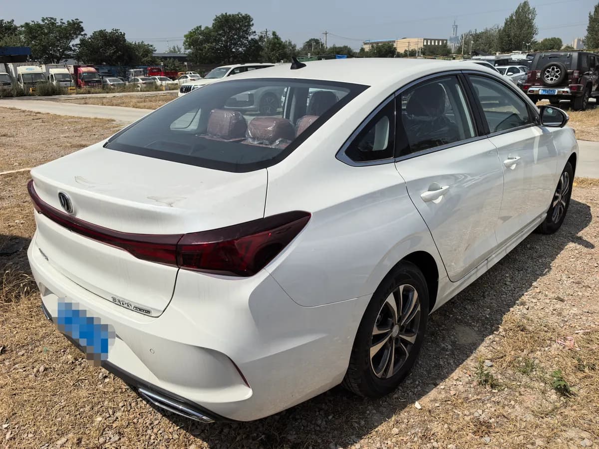 Changan Eado 2024 3