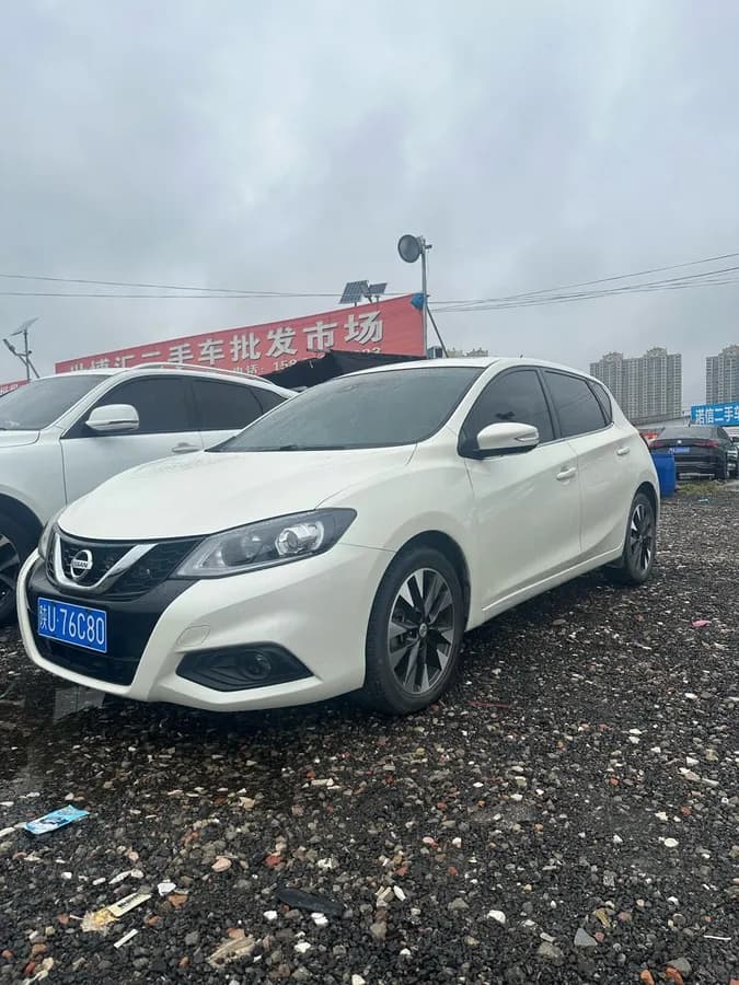 Nissan Tiida 2016 2