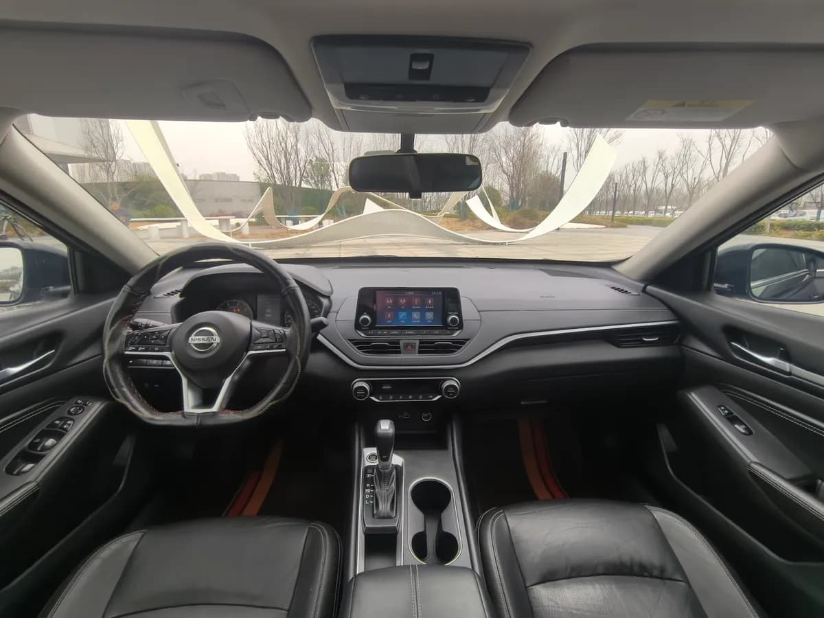 Nissan Teana 2019 4