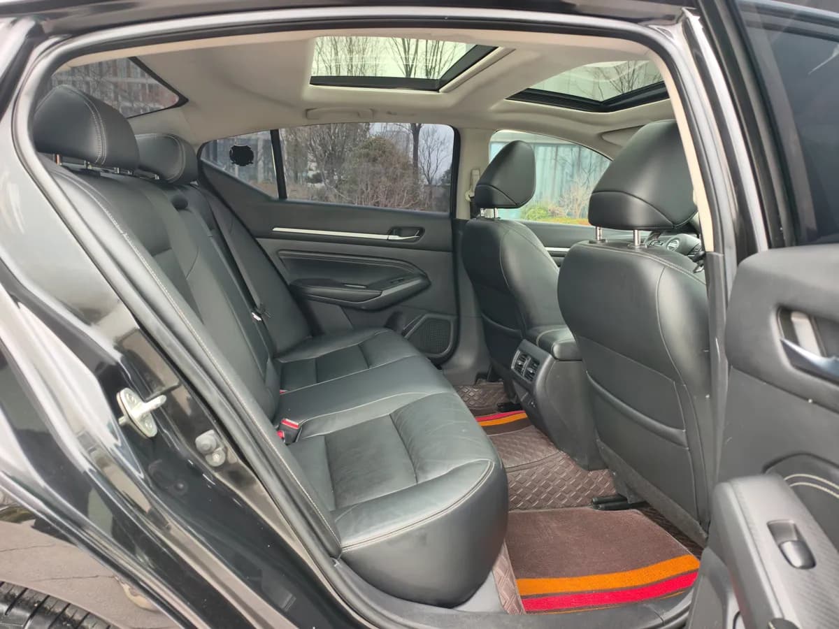 Nissan Teana 2019 8