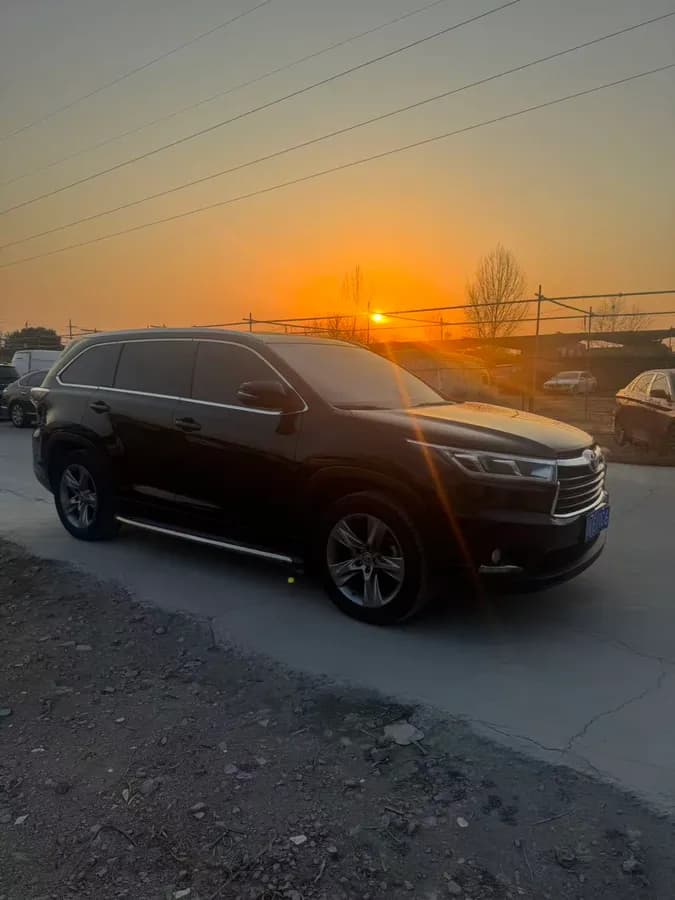 Toyota Highlander 2015 3