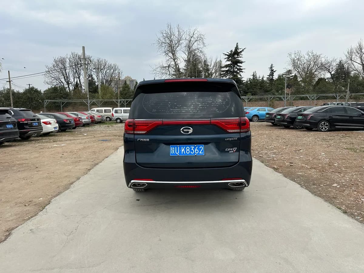 GAC Trumpchi M8 2018 5