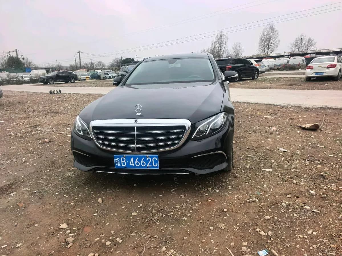 Mercedes-Benz EQB 2022 2