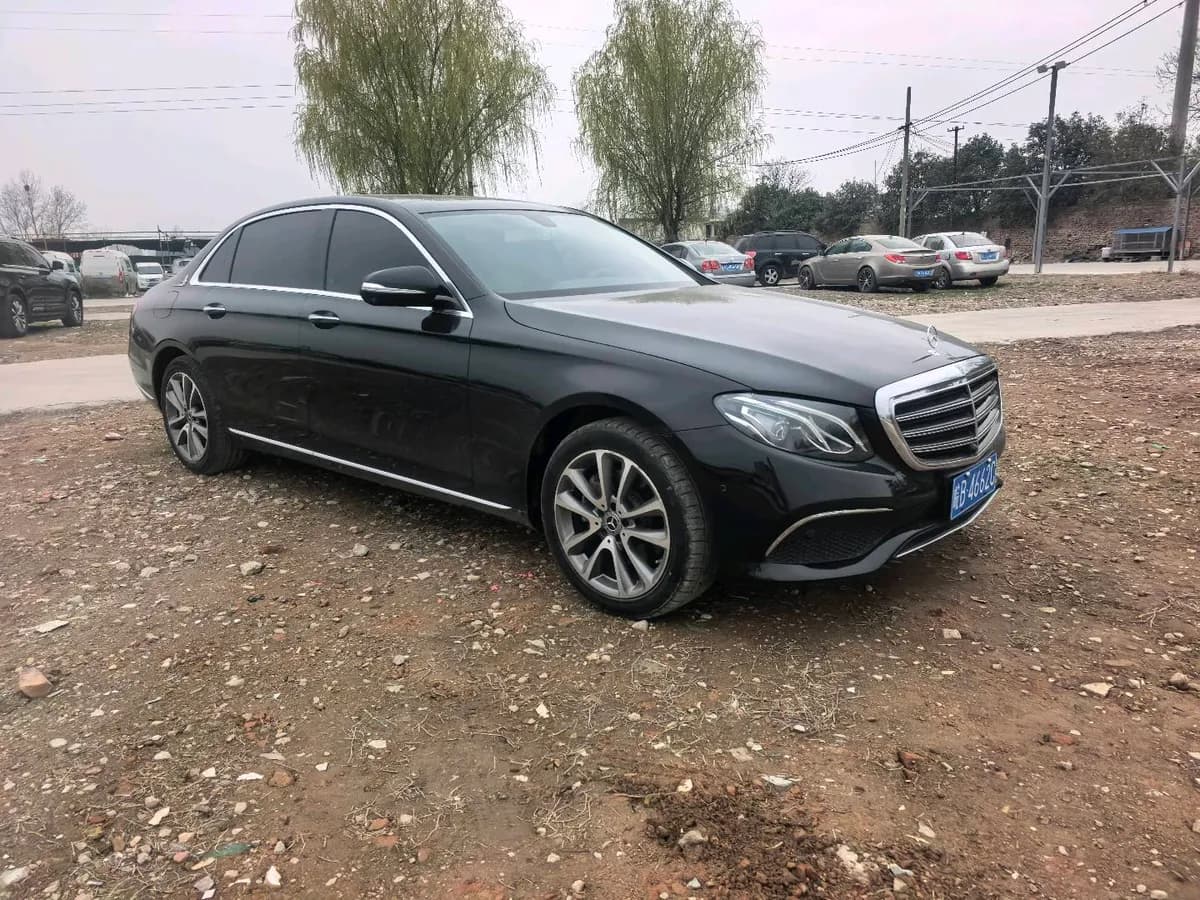 Mercedes-Benz EQB 2022 4