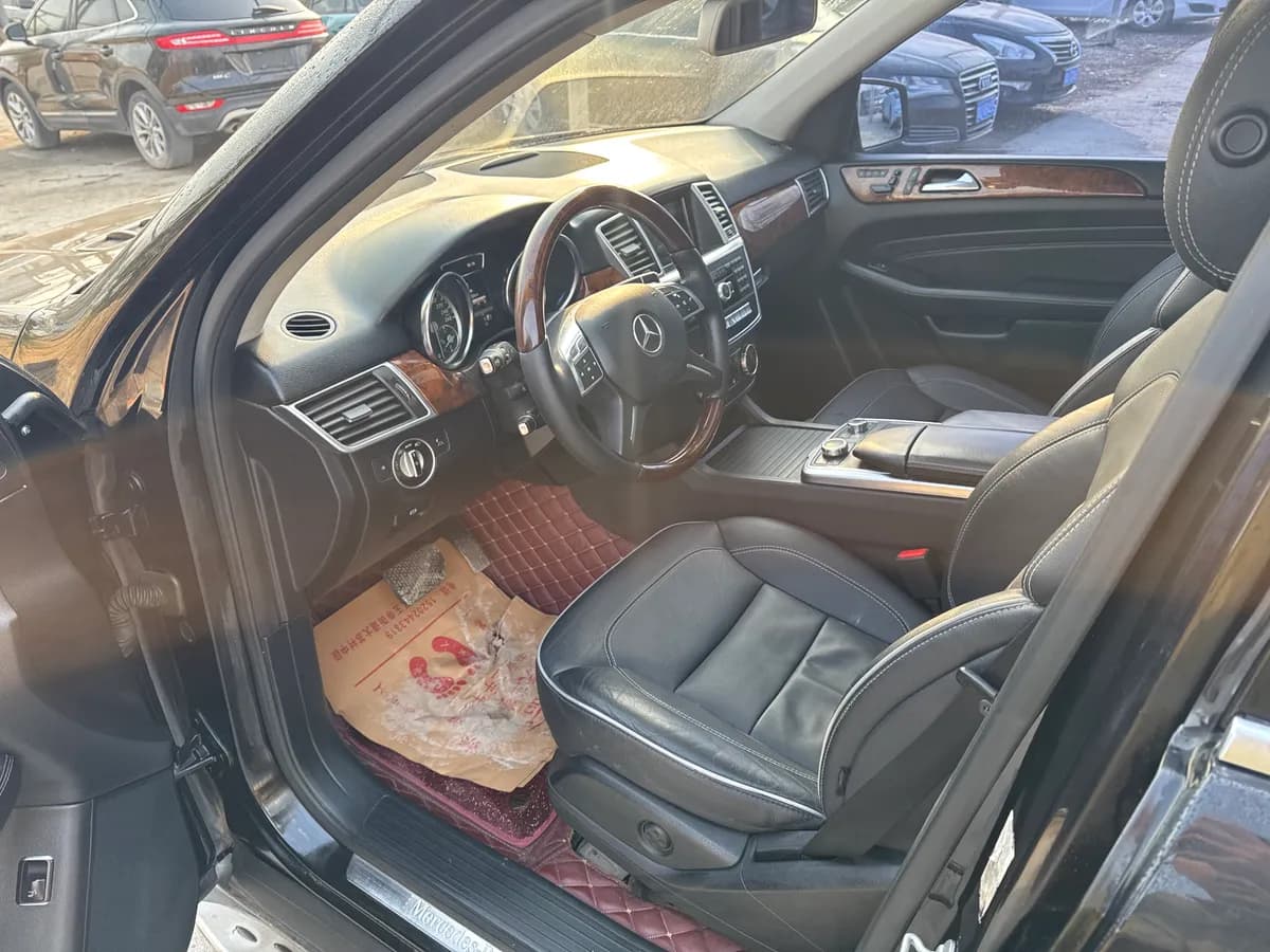 Mercedes-Benz Marco Polo  2015 3.5L AT 7 3