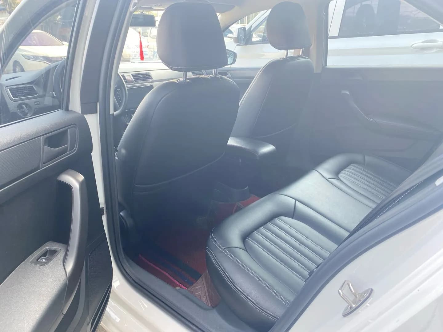 Volkswagen Santana 2016 4