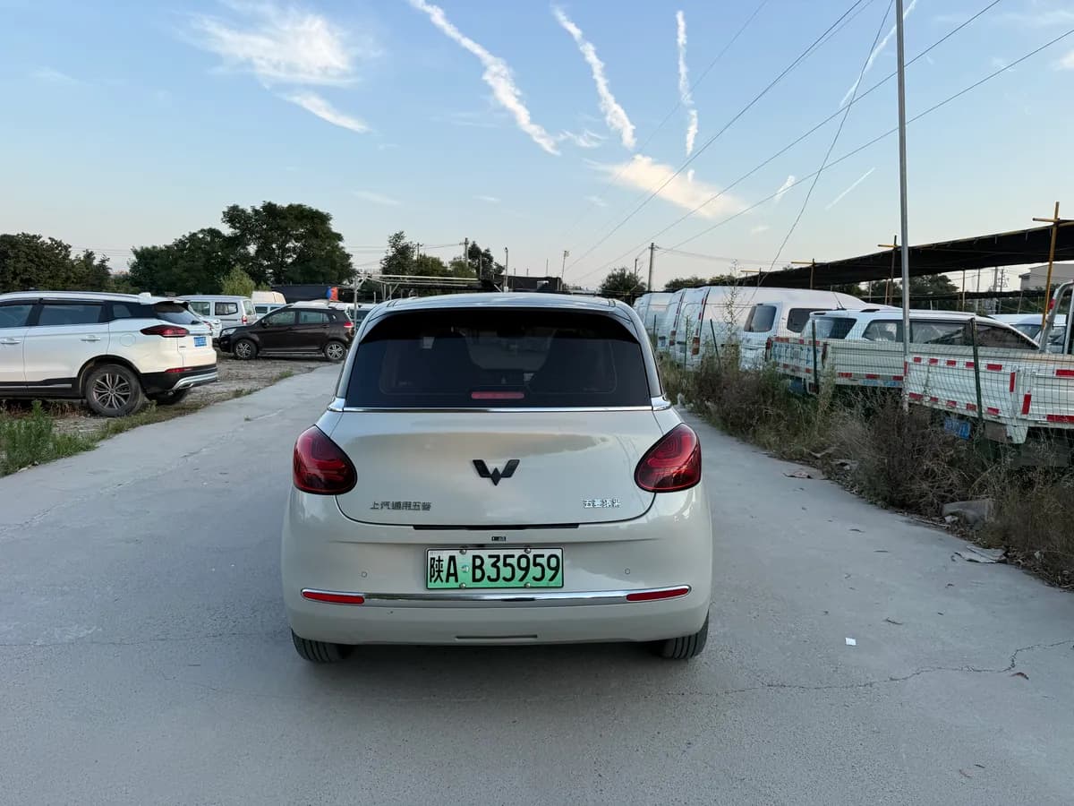 Wuling 2023 4