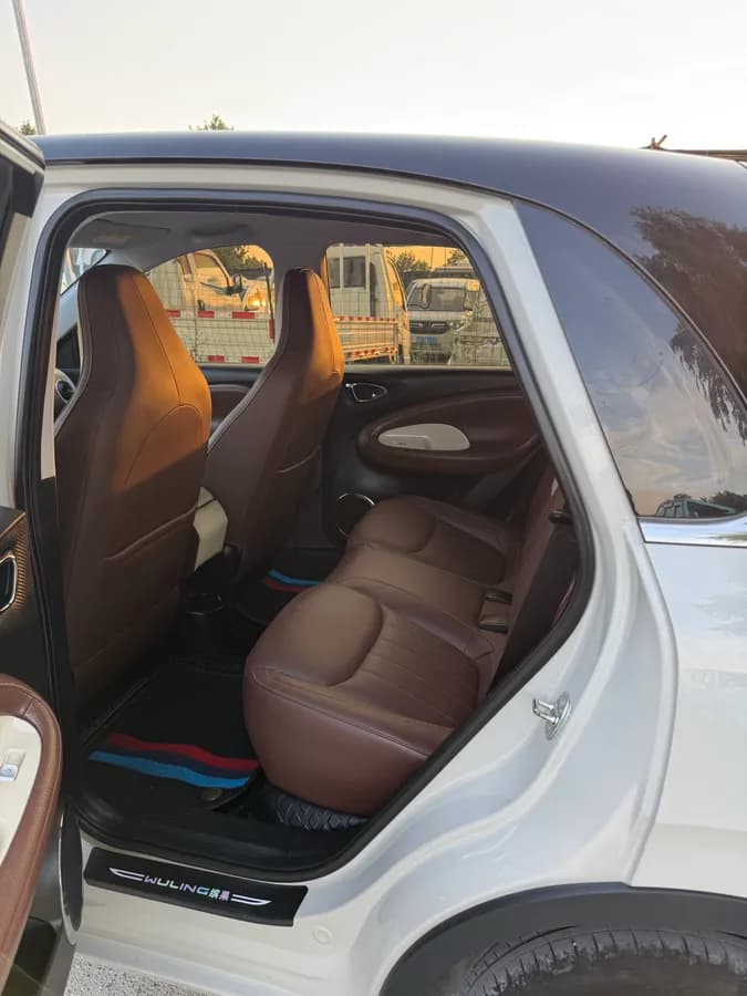 Wuling 2023 7