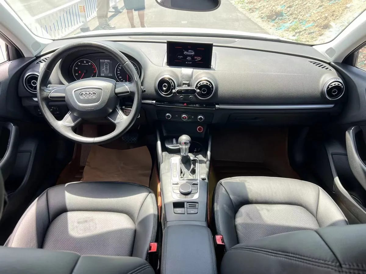 Audi A3 2014 Sportback 35 TFSI 5