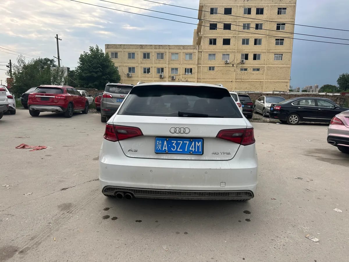 Audi A3( ) 2014 Sportback 40 TFSI S line 9