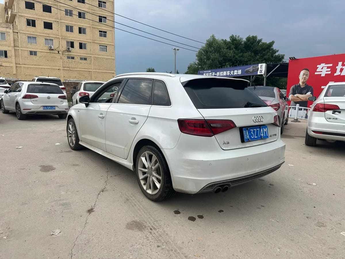Audi A3( ) 2014 Sportback 40 TFSI S line 10