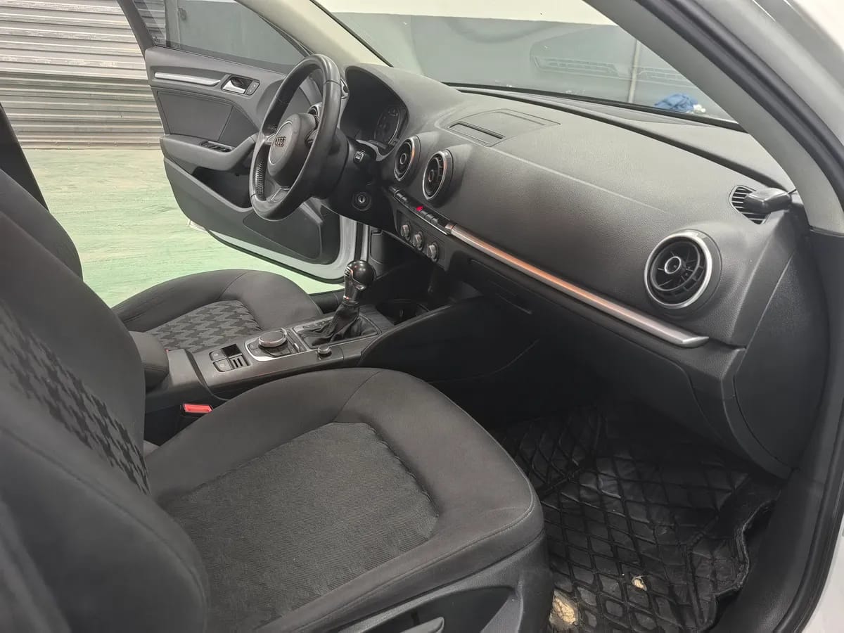 Audi A3 2016 Limousine 35 TFSI 10