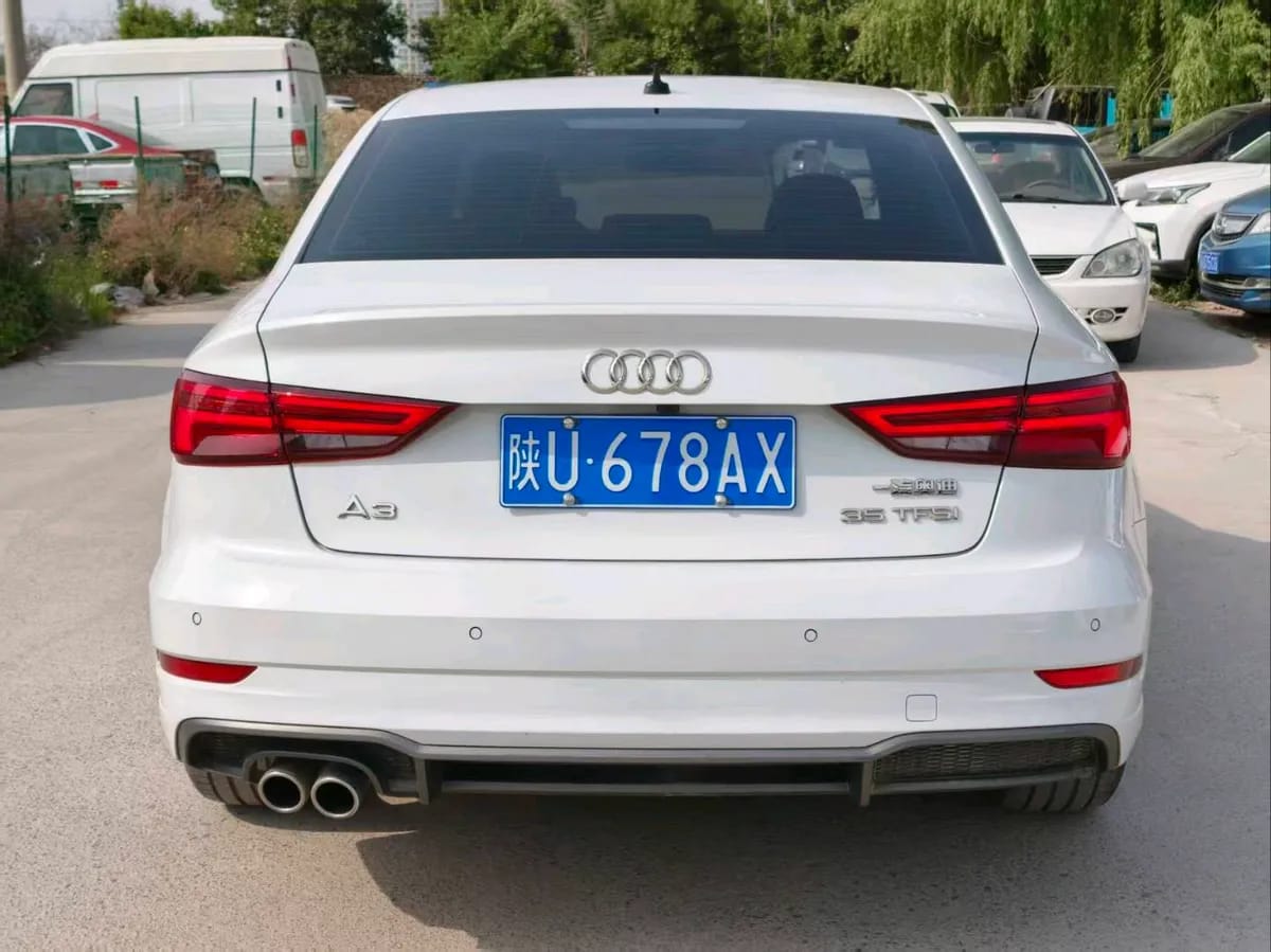 Audi A3 2019 Limousine 35 TFSI V 8