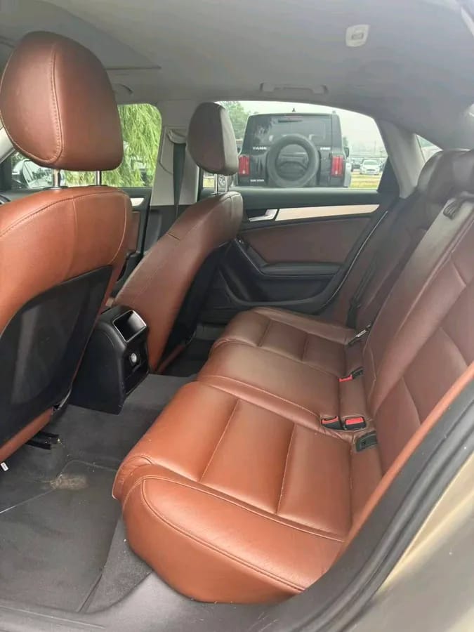 Audi A4L 2013 35 TFSI 5