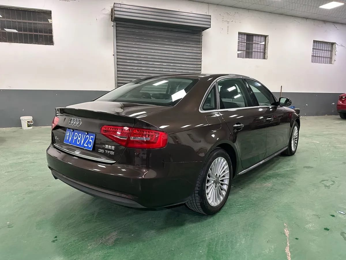 Audi A4L 2016 35 TFSI S line 5