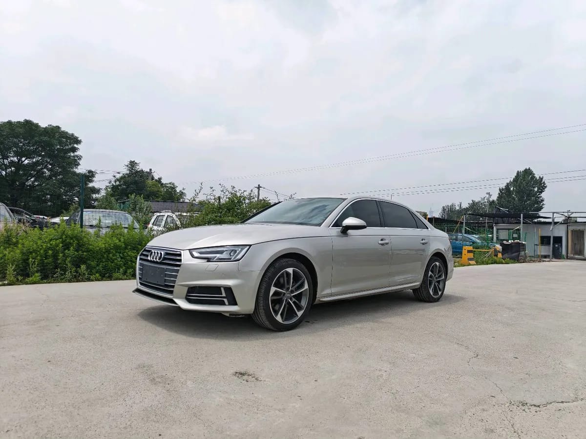Audi A4L 2017 40 TFSI