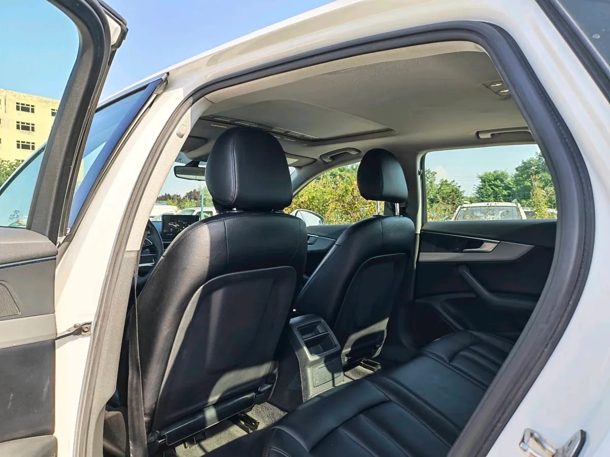 Audi A4L 2018 30 40 TFSI 5