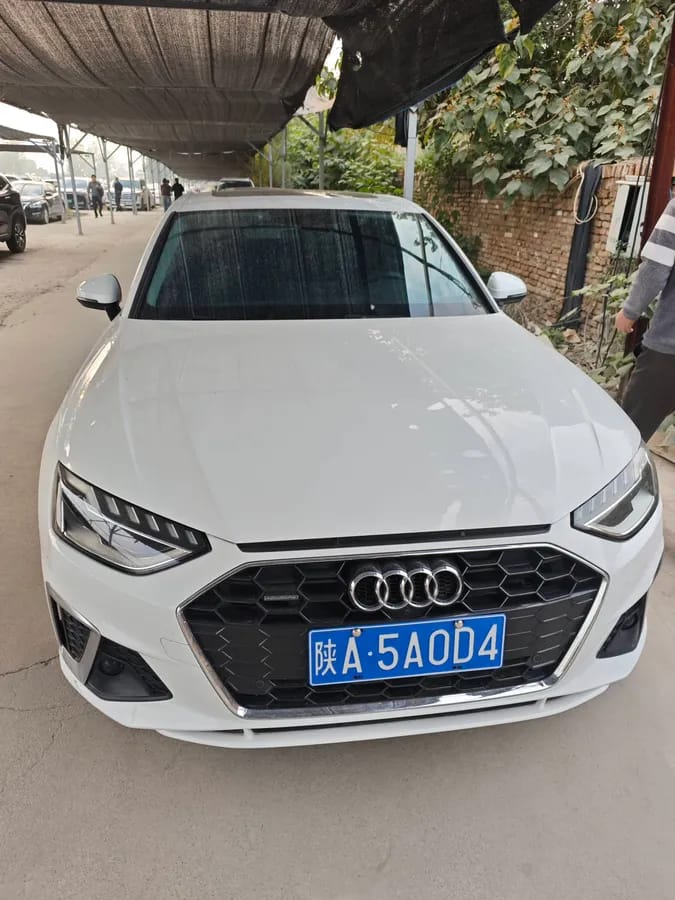 Audi A4L 2020 40 TFSI quattro