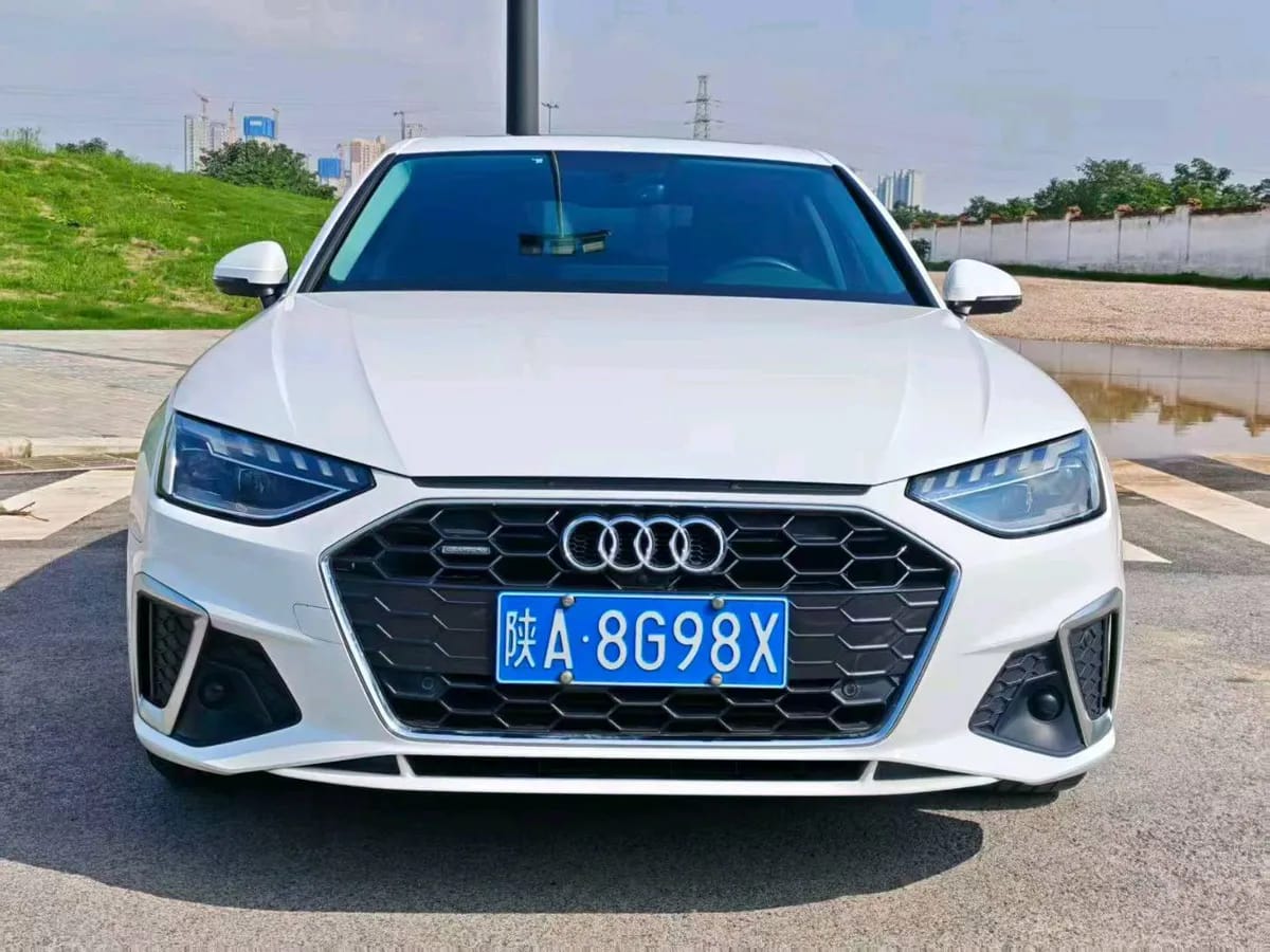 Audi A4L 2020 40 TFSI quattro 3