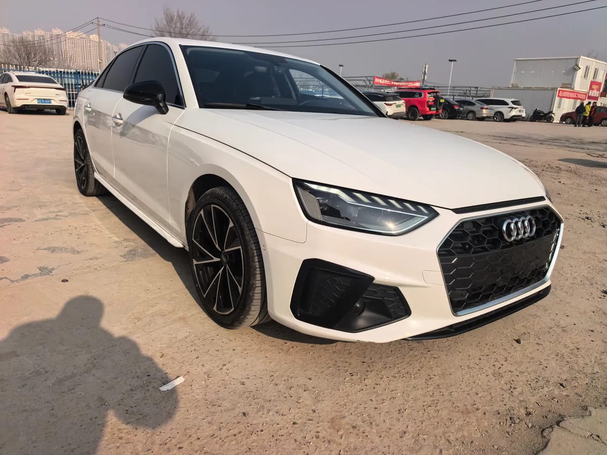 Audi A4L 2020 40 TFSI 2