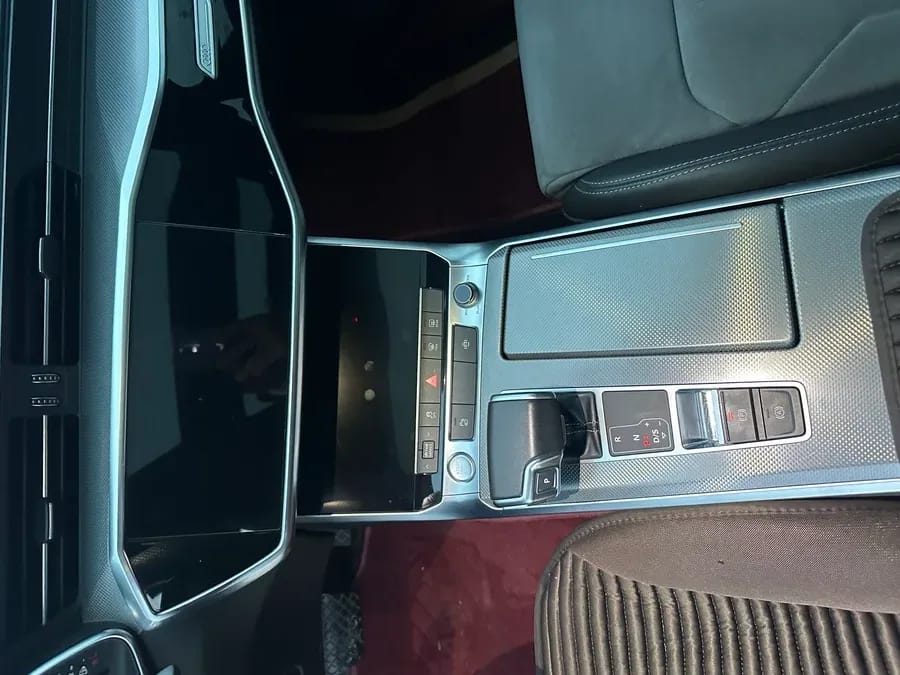 Audi A6L 2019 45 TFSI 9