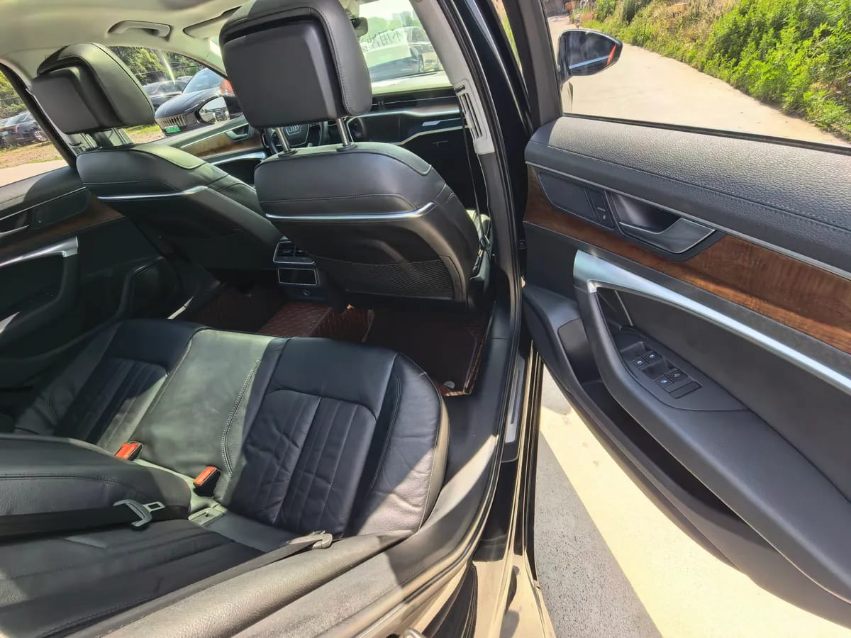 Audi A6L 2019 45 TFSI quattro 10
