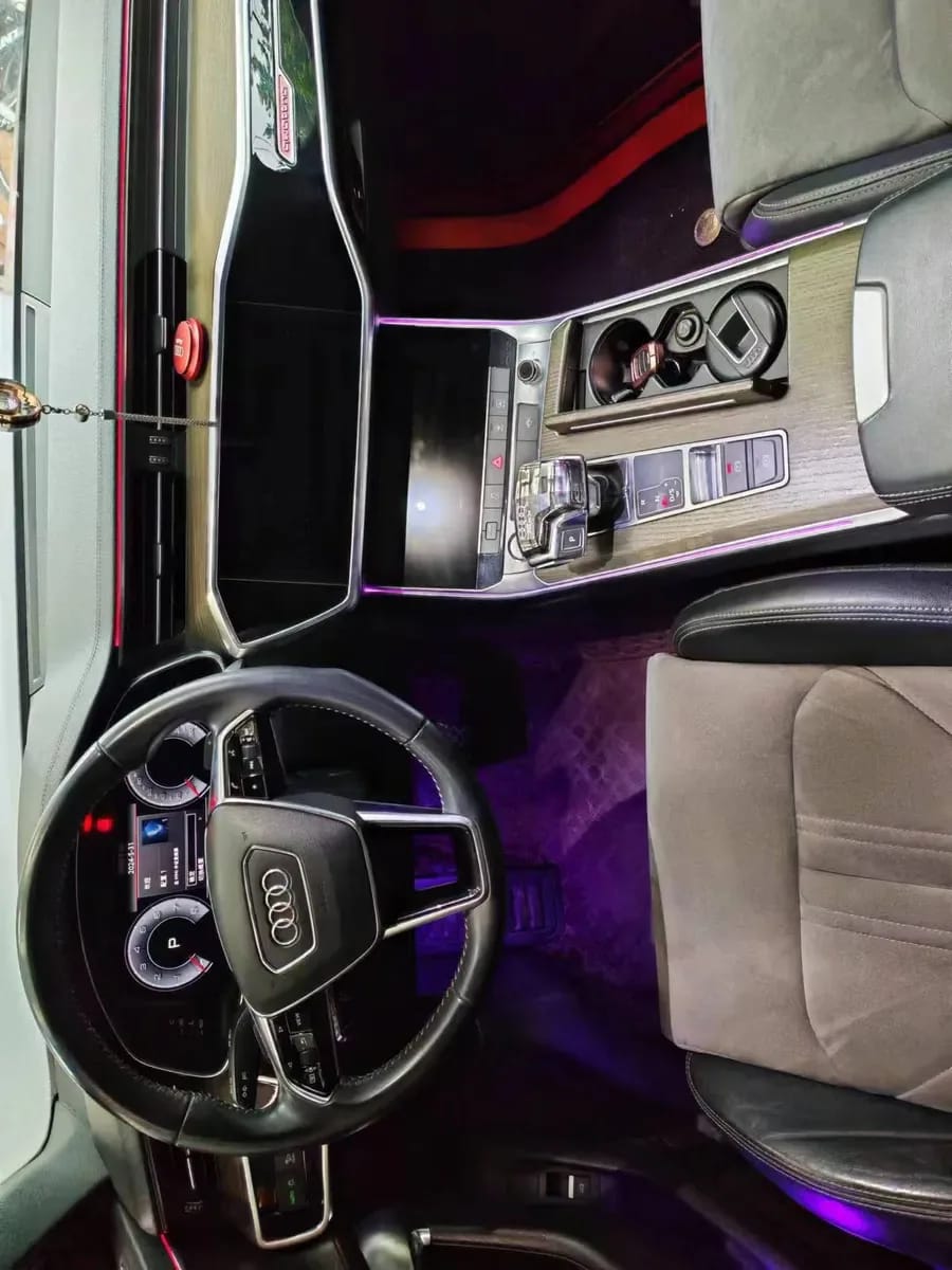 Audi A6L 2019 45 TFSI 4