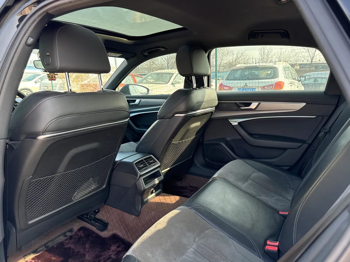 Audi A6L 2020 40 TFSI 9