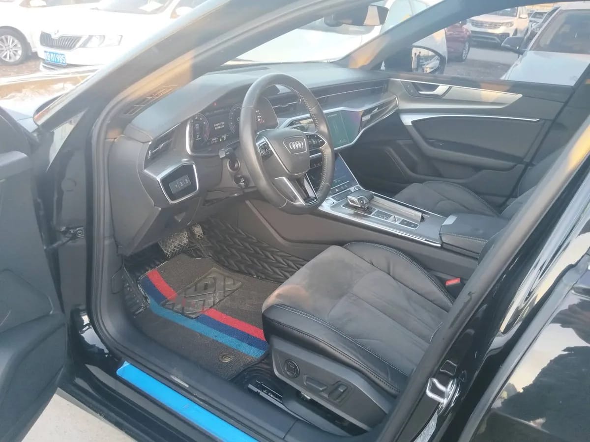 Audi A6L 2020 45 TFSI 4