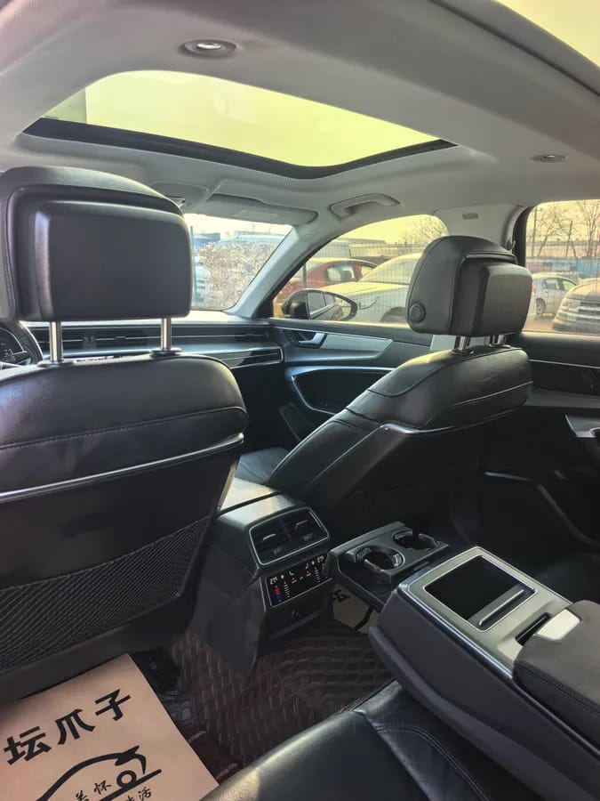 Audi A6L 2022 45 TFSI 5