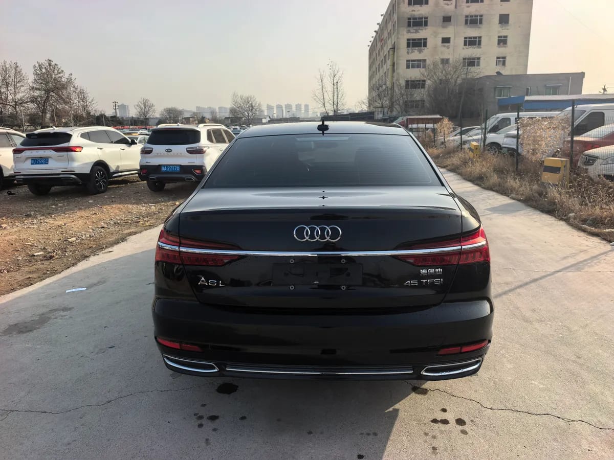 Audi A6L 2022 45 TFSI 8